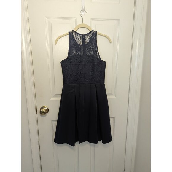 AQUA Navy Lace Skater Sleeveless Dress Size S - Picture 5 of 6